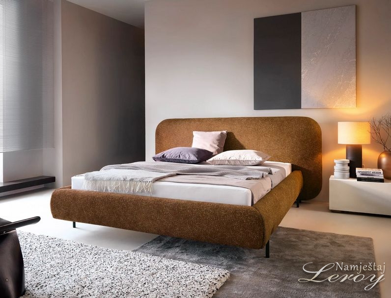 Boxsprings krevet .Alesja