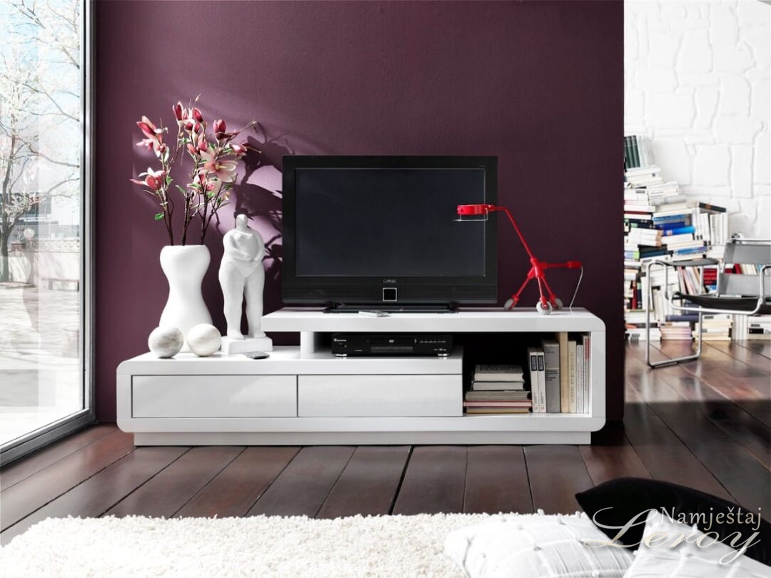TV element Milos