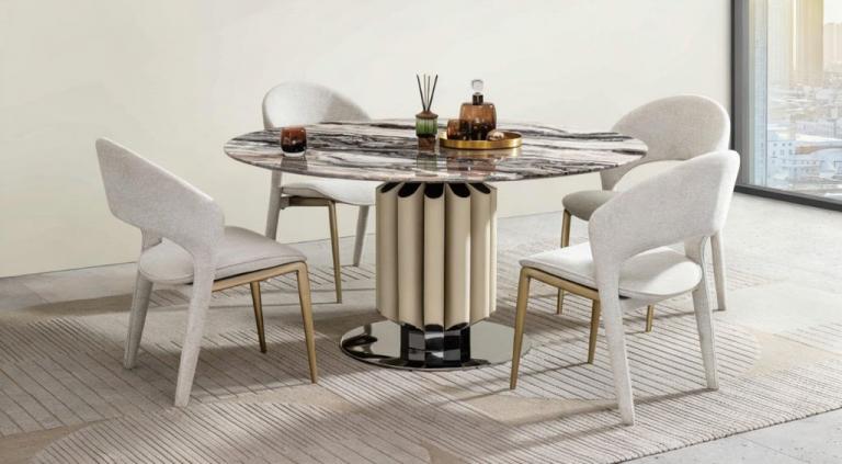 Blagovaonski stol Adema