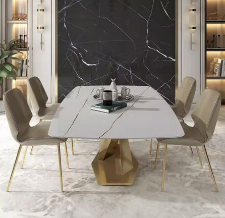 Blagovaonski stol Alama