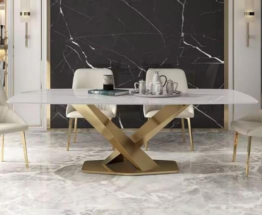 Blagovaonski stol Alama