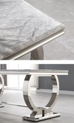 Blagovaonski stol Dita