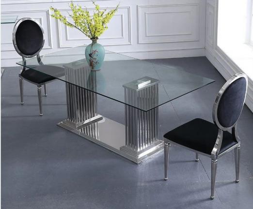 Blagovaonski stol Luna