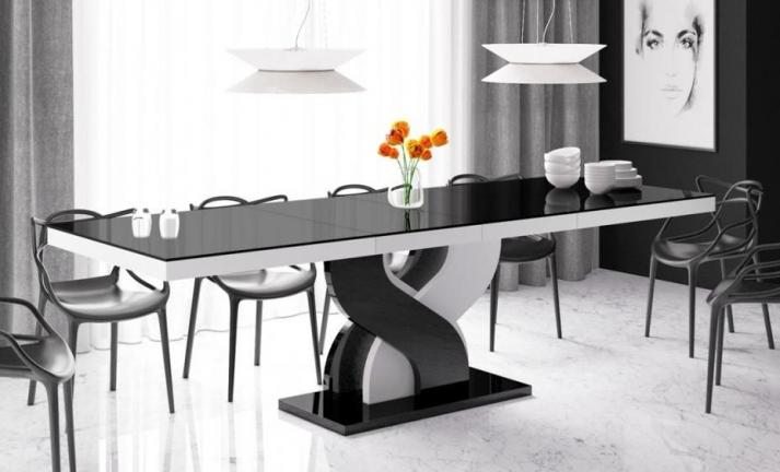 Blagovaonski stol Paris