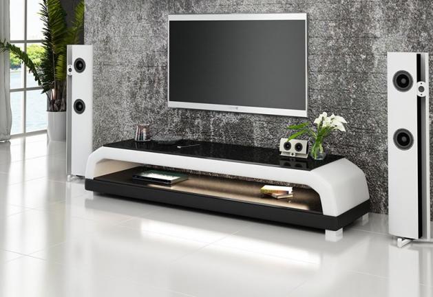 TV element Luna