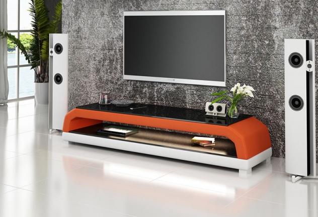 TV element Luna
